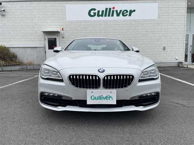 ＢＭＷ ６４０ｉ クーペ 神奈川県 2016(平28)年 1.7万km ミネラルホワイト 法人1オーナー/黒革シート/・前席パワーシート/・前席シートヒーター/純正HDDナビ/・MSV・DVD・USB端子・AUX端子/・バックカメラ/・パークディスタンスコントロール/運転支援システム/・Cityブレーキ機能付き追突警告/・レーンデパーチャウォーニング/・レーンチェンジウォーニング/・アダプティブクルーズコントロール/前後ドライブレコーダー/純正18インチAW/スマートキーX3/パドルシフト/電動パーキング/新車時手帳、取説