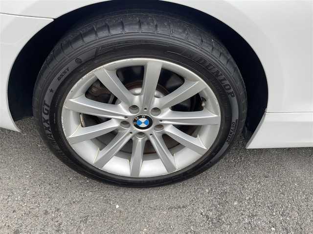 ＢＭＷ ６４０ｉ クーペ 神奈川県 2016(平28)年 1.7万km ミネラルホワイト 法人1オーナー/黒革シート/・前席パワーシート/・前席シートヒーター/純正HDDナビ/・MSV・DVD・USB端子・AUX端子/・バックカメラ/・パークディスタンスコントロール/運転支援システム/・Cityブレーキ機能付き追突警告/・レーンデパーチャウォーニング/・レーンチェンジウォーニング/・アダプティブクルーズコントロール/前後ドライブレコーダー/純正18インチAW/スマートキーX3/パドルシフト/電動パーキング/新車時手帳、取説