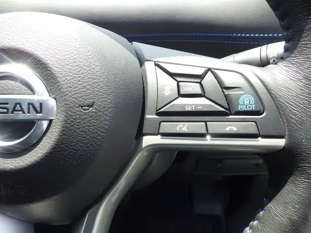 日産 セレナ e-パワー オーテック セーフティPKG 千葉県 2020(令2)年 2.7万km カスピアンブルー ワンオーナー/エマージェンシーブレーキ/プロパイロット/インテリジェントクルーズコントロール/両側パワースライドドア/10インチ純正SDナビ/地デジTV/【BD/DVD/CD再生機能　Bluetooth接続】/アラウンドビューモニター/ドライブレコーダー（DJ4-D）/革巻きステアリング/ステアリングスイッチ/ETC/LEDヘッドライト/フォグライト/ウインカーミラー/コーナーセンサー/AUTECH17インチアルミホイル/サイド/カーテンエアバッグ/インテリジェントキー