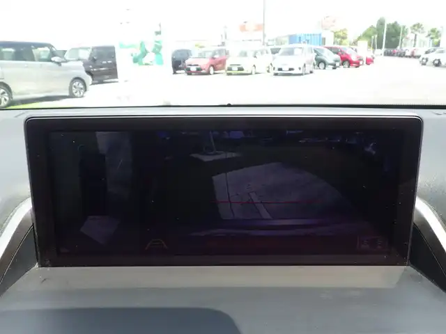 レクサス ＮＸ 300h Iパッケージ 千葉県 2017(平29)年 4.7万km マーキュリーグレーマイカ Lexus Safety System+/・プリクラッシュセーフティ/・レーンディパーチャーアラート/・オートハイビーム/・レーダークルーズコントロール/・ブラインドスポットモニター/ヘッドアップディスプレイ/パワーバックドア/純正SDナビ/地デジTV/【DVD/CD再生機能　Bluetooth接続】/パノラミックビューモニター/ドライブレコーダー/前席パワーシート/シートヒーター/革巻きステアリング/ステアリングヒーター/ステアリングスイッチ/ETC（2.0）/LEDヘッドライト/フォグライト/ウインカーミラー/クリアランスソナー/純正18インチアルミホイル/サイド/カーテン/ニーエアバッグ/スマートキー