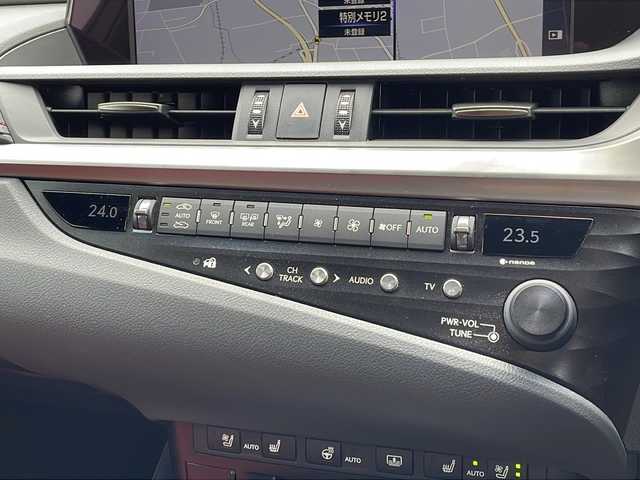 レクサス ＥＳ 300h Fスポーツ 岐阜県 2020(令2)年 8.9万km グラファイトブラックガラスフレーク 登録時走行距離：88907km/ムーンルーフ/純正12.3インチナビ/フルセグテレビ・Blue tooth/バックカメラ/純正デジタルインナーミラー/ハンズフリーパワートランクリッド/カラーヘッドアップディスプレイ/社外スポイラー（フロント・サイド・リア）/RS-Rスプリング/セーフティーシステムプラス/3眼フルLEDヘッドライト/オートライト/ヘッドライトクリーナー/L texスポーツシート/スマートエントリー/レザーシート/シートヒーター前席/エアシート前席/ステアリングヒーター/レーンキープアシスト/純正フロアマット車載/純正１９インチアルミホイール