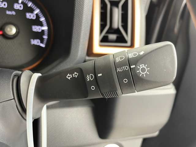 ダイハツ タフト G ターボ 千葉県 2021(令3)年 3.5万km ブラックマイカメタリック 禁煙車　/衝突回避支援ブレーキ　/ディスプレイオーディオ　/ＡＭ　ＦＭ　ＣＤ　ＤＶＤ　/レーダークルーズコントロール　/レーンキープアシスト/コーナーセンサー　/ガラスルーフ　/シートヒーター　/ＥＴＣ　/ＬＥＤヘッドライト　/バックカメラ/ステアリングリモコン/スマートキー/純正アルミホイール/電格ミラー/電子パーキング/オートホールド