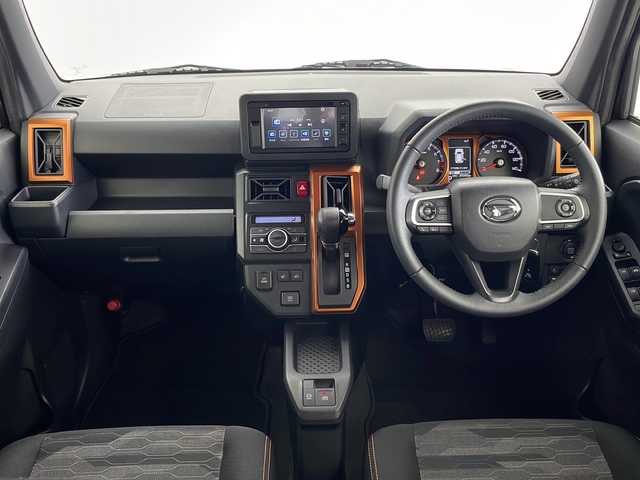 ダイハツ タフト G ターボ 千葉県 2021(令3)年 3.5万km ブラックマイカメタリック 禁煙車　/衝突回避支援ブレーキ　/ディスプレイオーディオ　/ＡＭ　ＦＭ　ＣＤ　ＤＶＤ　/レーダークルーズコントロール　/レーンキープアシスト/コーナーセンサー　/ガラスルーフ　/シートヒーター　/ＥＴＣ　/ＬＥＤヘッドライト　/バックカメラ/ステアリングリモコン/スマートキー/純正アルミホイール/電格ミラー/電子パーキング/オートホールド
