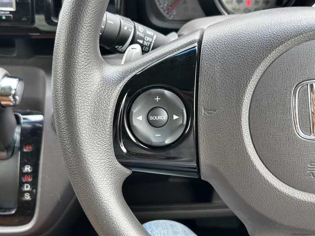 ホンダ Ｎ ＯＮＥ セレクト ツアラー 静岡県 2019(平31)年 2.5万km プレミアムアイボリーパールⅡ ワンオーナー/純正メモリナビ（FM/AM/CD/DVD/TV/BT/USB/AUX）/ビルトインETC/ドライブレコーダー/バックカメラ（マルチ有り）/クルーズコントロール/パドルシフト/シートヒーター/エアーシート