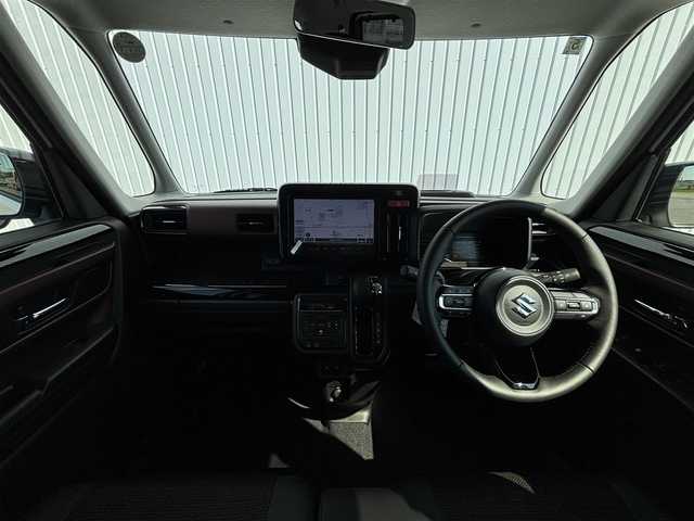 スズキ スペーシア カスタム HYBRID XS ターボ 滋賀県 2024(令6)年 0.1万km ピュアホワイトP 9インチメーカーOPナビ/(Bluetooth/フルセグ/AppelCarplay)/スズキセーフティーサポート/・アダプティブクルーズコントロール/・全方位カメラ/・レーンキープアシスト/・誤発進抑制機能/衝突軽減ブレーキ/標識認識/ヘッドアップディスプレイ/両側電動スライドドア/LEDオートライト/オートハイビーム/フォグ/ハーフレザーシート/シートヒーター/ステアリングヒーター/パドルシフト/電動パーキング/ブレーキホールド/USB