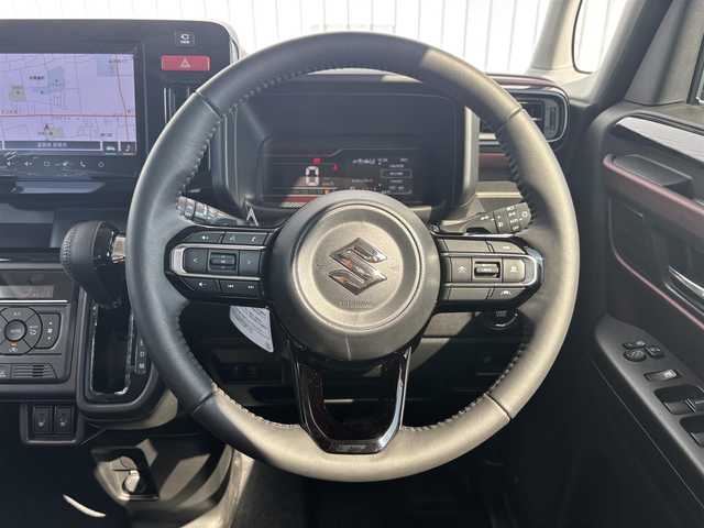 スズキ スペーシア カスタム HYBRID XS ターボ 滋賀県 2024(令6)年 0.1万km ピュアホワイトP 9インチメーカーOPナビ/(Bluetooth/フルセグ/AppelCarplay)/スズキセーフティーサポート/・アダプティブクルーズコントロール/・全方位カメラ/・レーンキープアシスト/・誤発進抑制機能/衝突軽減ブレーキ/標識認識/ヘッドアップディスプレイ/両側電動スライドドア/LEDオートライト/オートハイビーム/フォグ/ハーフレザーシート/シートヒーター/ステアリングヒーター/パドルシフト/電動パーキング/ブレーキホールド/USB