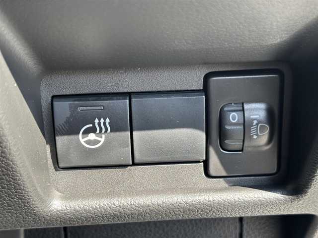 スズキ スペーシア カスタム HYBRID XS ターボ 滋賀県 2024(令6)年 0.1万km ピュアホワイトP 9インチメーカーOPナビ/(Bluetooth/フルセグ/AppelCarplay)/スズキセーフティーサポート/・アダプティブクルーズコントロール/・全方位カメラ/・レーンキープアシスト/・誤発進抑制機能/衝突軽減ブレーキ/標識認識/ヘッドアップディスプレイ/両側電動スライドドア/LEDオートライト/オートハイビーム/フォグ/ハーフレザーシート/シートヒーター/ステアリングヒーター/パドルシフト/電動パーキング/ブレーキホールド/USB