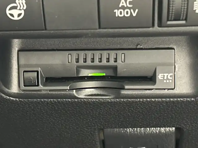 トヨタ アクア Z 三重県 2023(令5)年 1.1万km ブラックマイカ 純正ナビ/BT/USB/AM.FM/バックカメラ/レーダークルーズコントロール/ETC/クリアランスソナー/シートヒーター/ハーフレザーシート/AC100V/パワーシート/オートハイビーム/ステアリングヒーター/純正ドライブレコーダー