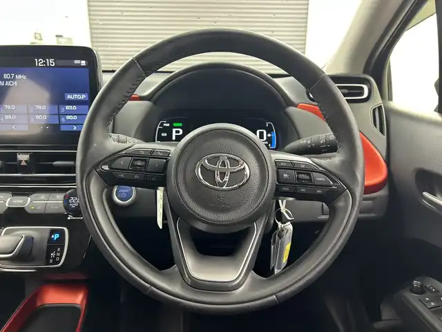 トヨタ アクア Z 三重県 2023(令5)年 1.1万km ブラックマイカ 純正ナビ/BT/USB/AM.FM/バックカメラ/レーダークルーズコントロール/ETC/クリアランスソナー/シートヒーター/ハーフレザーシート/AC100V/パワーシート/オートハイビーム/ステアリングヒーター/純正ドライブレコーダー