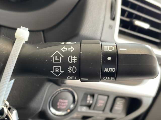 スバル フォレスター S－リミテッド 岐阜県 2017(平29)年 9.3万km ダークグレーメタリック アイサイト/DIATONE SOUNDナビ/Bluetooth/フルセグTV/バックカメラ/革シート/前席パワーシート/前席シートヒーター/シートメモリー/レーダークルーズコントロール/レーンキープ/ブラインドスポットモニター/パワーバックドア/パドルシフト/アイドリングストップ/ビルトインETC/LEDヘッドライト/オートライト/スマートキー/プッシュスタート/保証書/取扱説明書/スペアキー