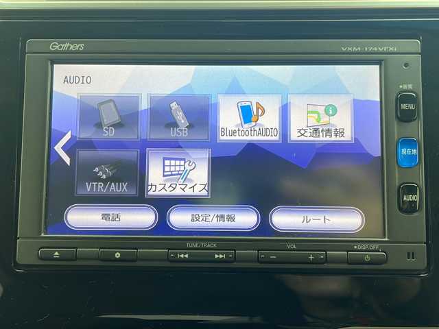 ホンダ フィット 13G L ホンダセンシング 岐阜県 2017(平29)年 9.6万km プレミアムホワイトパールⅡ 純正ナビ/（CD/DVD/Bluetooth/SD/USB/TV）/バックカメラ/衝突軽減ブレーキ/レーンキープアシスト/アダプティブクルーズコントロール/前方ドライブレコーダー/ETC　/スマートキー/プッシュスタート/ステアリングスイッチ/LEDヘッドライト