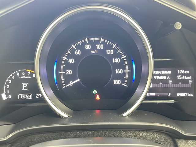 ホンダ フィット 13G L ホンダセンシング 岐阜県 2017(平29)年 9.6万km プレミアムホワイトパールⅡ 純正ナビ/（CD/DVD/Bluetooth/SD/USB/TV）/バックカメラ/衝突軽減ブレーキ/レーンキープアシスト/アダプティブクルーズコントロール/前方ドライブレコーダー/ETC　/スマートキー/プッシュスタート/ステアリングスイッチ/LEDヘッドライト