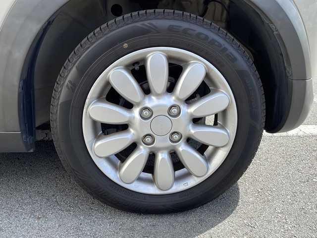 スズキ ラパン X 静岡県 2019(平31)年 6.5万km フォーンベージュメタリック/ホワイト2トーンルーフ プッシュスタート/アイドリングストップ/ETC/ナビ/ABS/横滑り防止装置/衝突被害軽減装置/ヘッドライト(LED)