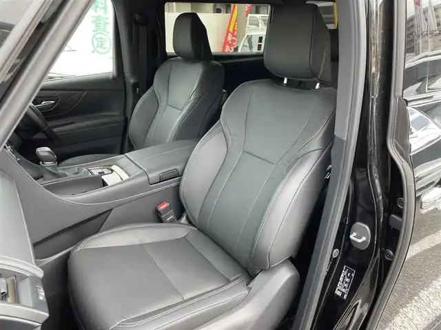 トヨタ アルファード Z 大分県 2024(令6)年 0.9万km ブラック 〇ワンオーナー/〇純正12.3インチディスプレイオーディオ（ナビ付）/　ラジオ・BT・USB・HDMI・フルセグ/〇パノラミックビューモニター/〇革シート/〇左右独立ムーンルーフ/〇ウッドステアリング/〇静電式ステアリングスイッチ/〇カラーヘッドアップディスプレイ/〇ユニバーサルステップ/〇オートハイビームアシスト/〇LEDヘッドライト/〇純正フォグランプ/〇2列目エクゼクティブパワーシート/〇デジタルインナーミラー/〇パワーバックドア/〇スマートキー/〇エンジンプッシュスタート/〇保証書/〇スペアキー