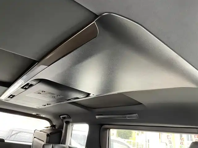 トヨタ アルファード Z 大分県 2024(令6)年 0.9万km ブラック 〇ワンオーナー/〇純正12.3インチディスプレイオーディオ（ナビ付）/　ラジオ・BT・USB・HDMI・フルセグ/〇パノラミックビューモニター/〇革シート/〇左右独立ムーンルーフ/〇ウッドステアリング/〇静電式ステアリングスイッチ/〇カラーヘッドアップディスプレイ/〇ユニバーサルステップ/〇オートハイビームアシスト/〇LEDヘッドライト/〇純正フォグランプ/〇2列目エクゼクティブパワーシート/〇デジタルインナーミラー/〇パワーバックドア/〇スマートキー/〇エンジンプッシュスタート/〇保証書/〇スペアキー