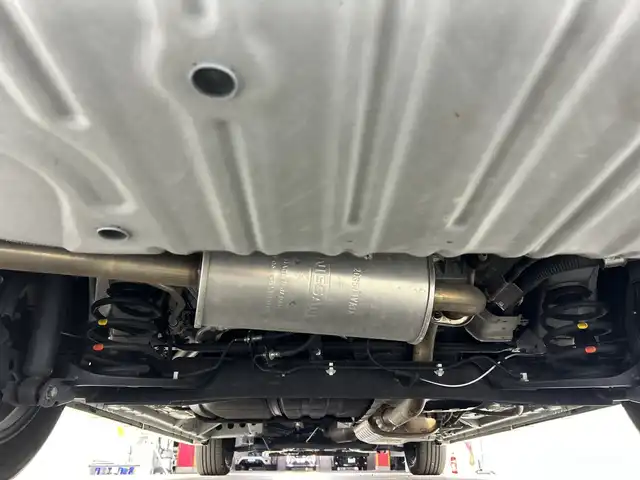 日産 セレナ ハイウェイスター V 愛知県 2021(令3)年 4.3万km ブリリアントホワイトパール 2トーン 禁煙車/ブラックルーフツートン/純正１０インチＳＤナビ/（ＤＶＤ/ＣＤ/フルセグTV/Bluetooth/ＦＭ/ＡＭ）/全方位カメラ/純正１１インチフリップダウンモニター/セーフティパックＡ/エマージェンシーブレーキ/プロパイロット/ブラインドスポットモニター/ドライブレコーダー/ＥＴＣ/両側パワースライドドア/ハンズフリーオートスライド/ＬＥＤヘッドライト/スマートキー/純正１６インチアルミホイール/純正フロアマット