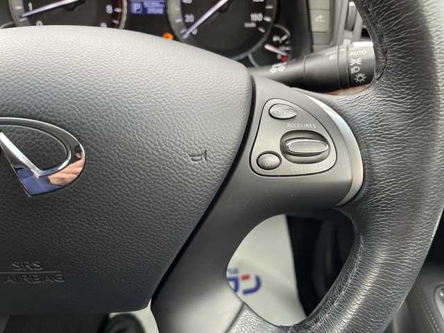 日産 フーガ 250GT Aパッケージ 宮城県 2016(平28)年 9.3万km スーパーブラック (株)IDOMが運営する【じしゃロン仙台店】の自社ローン専用車両になりますこちらは現金またはオートローンご利用時の価格です。自社ローンご希望の方は別途その旨お申付け下さい/純正ナビ/CD/DVD/BT/TV/全方位カメラ/ハーフレザー/スマートキー/プッシュスタート/ETC