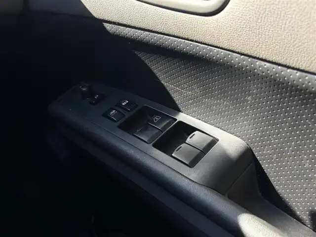 日産 エクストレイル 20X 滋賀県 2009(平21)年 19.5万km ダイヤモンドブラック 純正メモリナビ/・AM/FM/・CD/DVD/・SD/・MusicStocker/・フルセグTV/バックカメラ/ETC/オートマチックヘッドライト/HIDヘッドライト/革巻きステアリング/電動格納ミラー