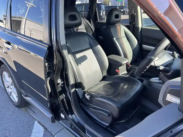 日産 エクストレイル 20X 滋賀県 2009(平21)年 19.5万km ダイヤモンドブラック 純正メモリナビ/・AM/FM/・CD/DVD/・SD/・MusicStocker/・フルセグTV/バックカメラ/ETC/オートマチックヘッドライト/HIDヘッドライト/革巻きステアリング/電動格納ミラー