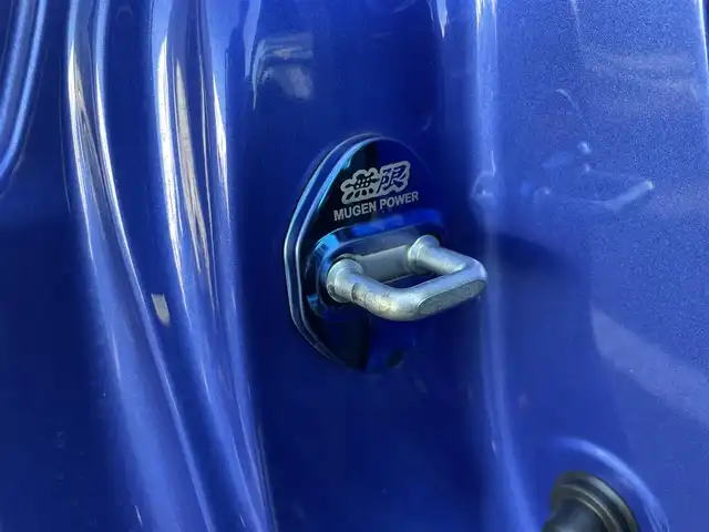 ホンダ ＣＲ－Ｚ MUGEN RZ 埼玉県 2013(平25)年 1.8万km アズールブルーメタリック MUGEN RZ　限定300台//スーパーチャージャー//無限フルエアロ//無限マフラー//無限足回り//無限17インチAW//純正HDDナビ//フルセグTV//バックカメラ//CD&DVD再生//クルーズコントロール//ETC//スマートキー//HIDヘッドライト//ハーフレザーシート//革巻きステアリング//前後ドライブレコーダー//Wエアバッグ＆ABS//横滑り防止装置//前後フォグランプ//オートライト//プライバシーガラス//新車時保証書//取扱説明書