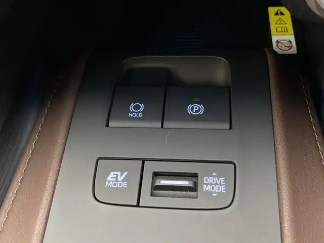 トヨタ ハリアー ハイブリッド Z レザーパッケージ 宮城県 2020(令2)年 4.6万km ホワイトパールクリスタルシャイン 4WD/調光パノラマルーフ/純正12型ナビ/全周囲カメラ/デジタルインナーミラー/BSM/HUD/パワーバックドア/シートヒーター/ベンチレーション/メモリ機能付パワーシート/アダプティブクルーズコントロール/クリアランスソナー/セーフティセンス/フルセグTV/リアスモークフィルム/ウィンドシールドデアイサー/禁煙車