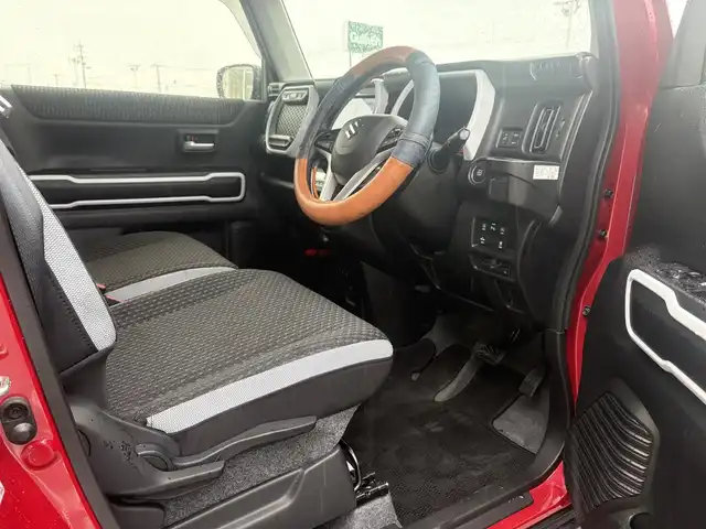 スズキ ハスラー HYBRID X ターボ 徳島県 2020(令2)年 1.6万km フェニックスレッドパール/ガンメタリック2トーンルーフ 全方位モニター付メモリーナビ装着車/（Bluetooth/フルセグ/CD/DVD/AppleCarPlay/androidauto/USB）/スズキセーフティサポート/・デュアルブレーキサポート/・後退時ブレーキサポート/・誤発進抑制機能装置/・後方誤発進抑制機能装置/・車線逸脱抑制希望/・車線逸脱警報機能/・ふらつき警報/・標識認識機能/・アダプティブクルーズコントロール/・先行車発信お知らせ機能/・全方位カメラ/ターボ/シートヒーター/前後ドライブレコーダー/プッシュスタート/スマートキー