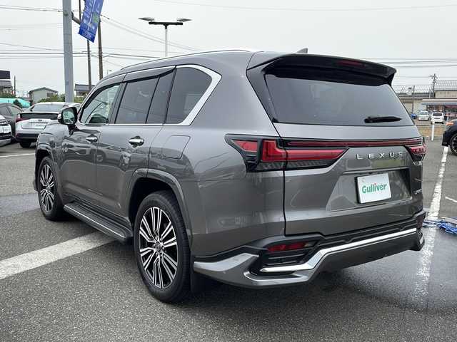 レクサス ＬＸ 600 新潟県 2024(令6)年 0.2万km マンガンラスター ワンオーナー/茶革シート（全席パワーシート）/シートベンチレーション　ヒーター/サンルーフ/純正エアロ（Ｆ、Ｒ）/カラードステップ/純正OP22インチAW/マークレビンソンサウンド/純正ナビ　フルセグ/全周囲カメラ/リアエンターテインメント/デジタルインナーミラー/セーフティセンス/クールボックス/ルーフレール/置くだけ充電/LEDヘッドライト/スマートキー×２/カードキー/保証書、取説