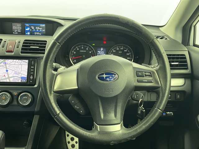 スバル インプレッサ スポーツ 2．0i－S 栃木県 2014(平26)年 7.4万km サテンホワイトパール 社外SDナビ/ワンセグ/Bluetooth/バックカメラ/DVD再生可能/ETC/パドルシフト/クルーズコントロール/リモコンキー×２/ハーフレザー/電動格納ミラー/フォグランプ/純正アルミホイール/純正フロアマット/保証書/取扱説明書
