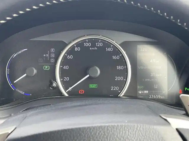 レクサス ＣＴ 200h バージョンC 滋賀県 2018(平30)年 3.8万km ディープブルーマイカ 純正SDナビ/・フルセグTV/・CD/DVD/BD/・Bluetooth/・USB/・バックカメラ/ETC/コーナーセンサー/レーダークルーズコントロール/プリクラッシュセーフティー/レーンキープアシスト/パーキングアシスト/オートライト/オートハイビーム/フォグランプ/電格ウィンカーミラー/パワーシート/シートヒーター/メモリーシート/革巻きステアリング/スマートキー/スペアキー
