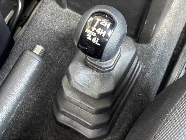 スズキ ジムニー XC 長野県 2019(平31)年 5.3万km ミディアムグレー スズキセーフティレーダー/３インチリフトアップ/ルーフトップテント/ジェームス・パロウド・テント/純正１６インチアルミ/マッドテレーンタイヤ/メモリナビ /バックカメラ/社外グリル/背面ラダー/ワンオーナー