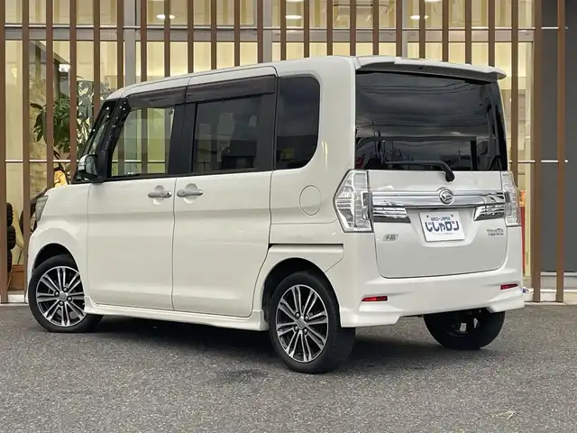 ダイハツ タント カスタム RS スマセレSA&SN 鳥取県 2014(平26)年 8.1万km パールホワイトⅢ (株)IDOMが運営する【じしゃロン鳥取店】の自社ローン専用車両になります。こちらは現金またはオートローンご利用時の価格です。自社ローンご希望の方は別途その旨お申付け下さい/社外ナビ（AVIC-RW810）/・フルセグTV/・AM/FM/・CD/DVD/・Bluetooth接続/両側パワースライドドア/バックカメラ/スマートアシスト/LEDヘッドライト/スマートキー/スペアキー1本/ETC