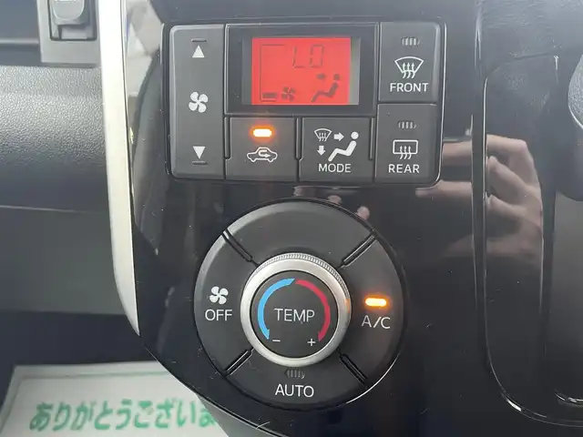 ダイハツ タント カスタム RS スマセレSA&SN 鳥取県 2014(平26)年 8.1万km パールホワイトⅢ (株)IDOMが運営する【じしゃロン鳥取店】の自社ローン専用車両になります。こちらは現金またはオートローンご利用時の価格です。自社ローンご希望の方は別途その旨お申付け下さい/社外ナビ（AVIC-RW810）/・フルセグTV/・AM/FM/・CD/DVD/・Bluetooth接続/両側パワースライドドア/バックカメラ/スマートアシスト/LEDヘッドライト/スマートキー/スペアキー1本/ETC