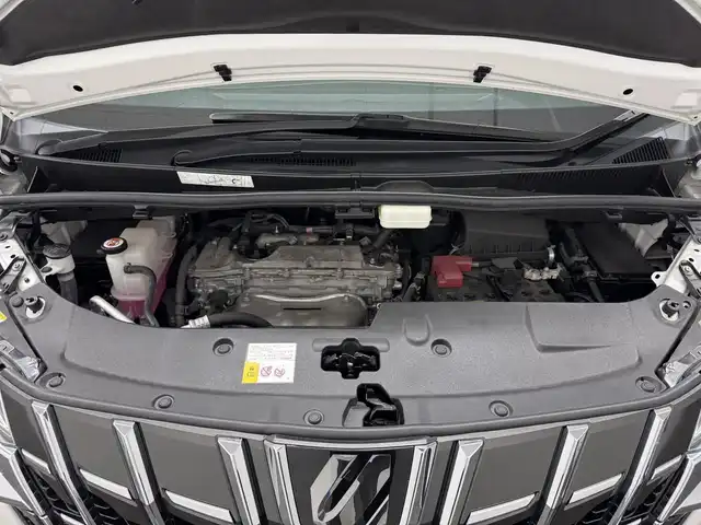 トヨタ アルファード S Cパッケージ 三重県 2022(令4)年 2.6万km ホワイトパールクリスタルシャイン ガソリン/FF/MTモード付インパネCVT/【OP】JBLプレミアムサウンド*1/純正10.5インチナビ/（FM/AM/CD/DVD/Blu-ray/サウンドライブラリ/SD/USB/Bluetooth/VTR/HDMI/TV/AUX）/【OP】13.2インチ 後席モニター*1/【OP】パノラミックビューモニター（シースルービュー機能付）/モデリスタエアロ（F/S/R下）/両側パワースライドドア/ドライブレコーダー 前後/ETC2.0/車高調キット/Toyota Safety Sense/・プリクラッシュセーフティ/・レーントレーシングアシスト/・【OP】ブラインドスポットモニター&リヤクロストラフィックアラート/・クリアランスソナー/・パーキングサポートブレーキ/・アダプティブハイビームシステム/・レーダークルコン/・ロードサインアシスト/・インテリジェントパーキングアシスト/など/装備/・【OP】ツインムーンルーフ/・【OP】デジタルインナーミラー/・パワーシート（D/N）/・エグゼクティブパワーシート（電動リクライニング＆オットマン（N/2nd））/・パワーバックドア/・シートヒーター、ベンチレーション（D/N）/・ステアリングヒーター/・AC100Vコンセント/など