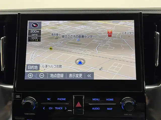 トヨタ アルファード S Cパッケージ 三重県 2022(令4)年 2.6万km ホワイトパールクリスタルシャイン ガソリン/FF/MTモード付インパネCVT/【OP】JBLプレミアムサウンド*1/純正10.5インチナビ/（FM/AM/CD/DVD/Blu-ray/サウンドライブラリ/SD/USB/Bluetooth/VTR/HDMI/TV/AUX）/【OP】13.2インチ 後席モニター*1/【OP】パノラミックビューモニター（シースルービュー機能付）/モデリスタエアロ（F/S/R下）/両側パワースライドドア/ドライブレコーダー 前後/ETC2.0/車高調キット/Toyota Safety Sense/・プリクラッシュセーフティ/・レーントレーシングアシスト/・【OP】ブラインドスポットモニター&リヤクロストラフィックアラート/・クリアランスソナー/・パーキングサポートブレーキ/・アダプティブハイビームシステム/・レーダークルコン/・ロードサインアシスト/・インテリジェントパーキングアシスト/など/装備/・【OP】ツインムーンルーフ/・【OP】デジタルインナーミラー/・パワーシート（D/N）/・エグゼクティブパワーシート（電動リクライニング＆オットマン（N/2nd））/・パワーバックドア/・シートヒーター、ベンチレーション（D/N）/・ステアリングヒーター/・AC100Vコンセント/など