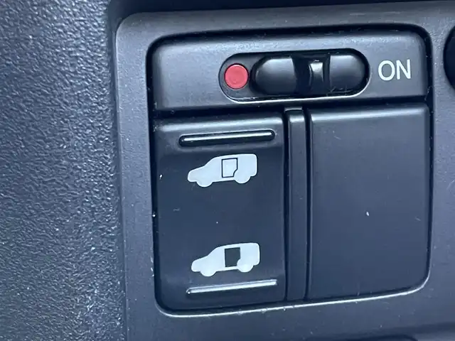 ホンダ フリード Gエアロ ジャストセレクション 東京都 2010(平22)年 8.4万km ポリッシュドメタルメタリック カロッツェリアナビ /＜フルセグ/AMFM/BT/CD/DVD/SD＞/リア左側パワースライドドア/リア両側イージークローザー/バックカメラ/ドライブレコーダー/ETC/ディスチャージヘッドライト/オートライトコントロール/フルオートエアコン/電動格納ミラー/SRSエアバッグ（運転席/助手席）/純正フロアマット/ウォークスルー