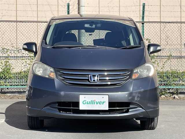 ホンダ フリード Gエアロ ジャストセレクション 東京都 2010(平22)年 8.4万km ポリッシュドメタルメタリック カロッツェリアナビ /＜フルセグ/AMFM/BT/CD/DVD/SD＞/リア左側パワースライドドア/リア両側イージークローザー/バックカメラ/ドライブレコーダー/ETC/ディスチャージヘッドライト/オートライトコントロール/フルオートエアコン/電動格納ミラー/SRSエアバッグ（運転席/助手席）/純正フロアマット/ウォークスルー