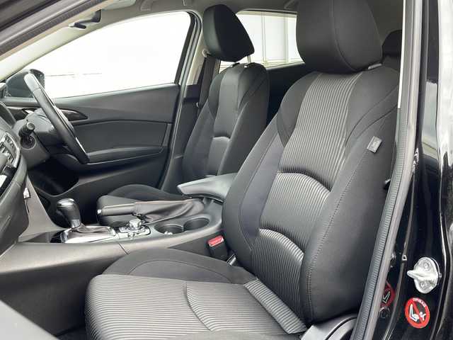 マツダ アクセラ スポーツ 15S 岩手県 2015(平27)年 13.2万km ジェットブラックマイカ ４ＷＤ　ナビ　Ｂｌｕｅｔｏｏｔｈ　ＣＤ　ＤＶＤ　フルセグ　バックカメラ　衝突被害軽減ブレーキ　オートＬＥＤライト　クルーズコントロール　ＥＴＣ　ＭＴモード付ＡＴ　アイドリングストップ　１６インチアルミ