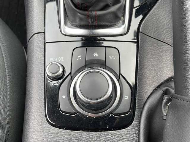 マツダ アクセラ スポーツ 15S 岩手県 2015(平27)年 13.2万km ジェットブラックマイカ ４ＷＤ　ナビ　Ｂｌｕｅｔｏｏｔｈ　ＣＤ　ＤＶＤ　フルセグ　バックカメラ　衝突被害軽減ブレーキ　オートＬＥＤライト　クルーズコントロール　ＥＴＣ　ＭＴモード付ＡＴ　アイドリングストップ　１６インチアルミ