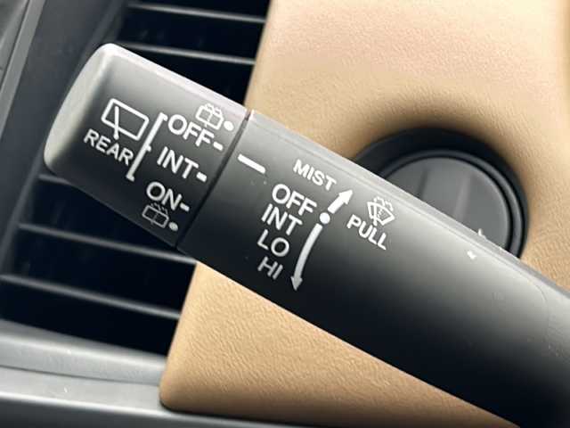 ホンダ フィット リュクス 宮城県 2020(令2)年 1.1万km クリスタルブラックパール 純正9型ナビ/(AM/FM/TV/BT/SD/USB/iPod/CD/DVD)/バックカメラ/ETC/前後ドライブレコーダー/アダプティブクルーズコントロール/ハーフレザー/シートヒーター/プッシュスタート/スマートキー/オートライト/オートマチックハイビーム/LEDヘッドライト/フォグランプ/ヘッドライトレベライザー/純正フロアマット/純正16インチアルミホイール/禁煙車