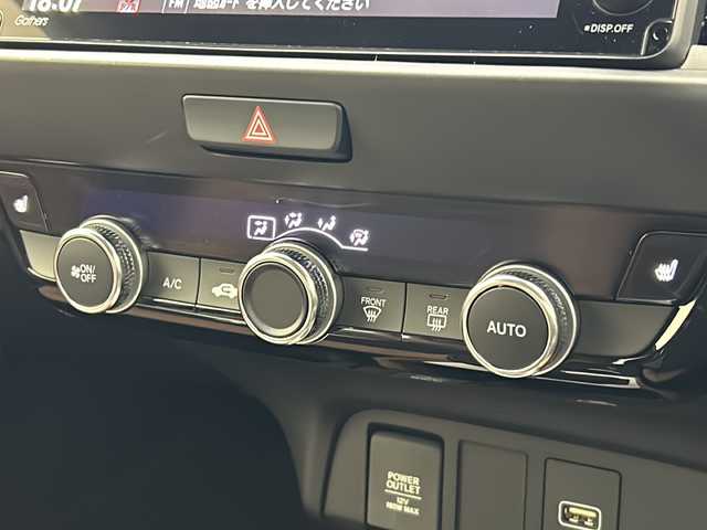 ホンダ フィット リュクス 宮城県 2020(令2)年 1.1万km クリスタルブラックパール 純正9型ナビ/(AM/FM/TV/BT/SD/USB/iPod/CD/DVD)/バックカメラ/ETC/前後ドライブレコーダー/アダプティブクルーズコントロール/ハーフレザー/シートヒーター/プッシュスタート/スマートキー/オートライト/オートマチックハイビーム/LEDヘッドライト/フォグランプ/ヘッドライトレベライザー/純正フロアマット/純正16インチアルミホイール/禁煙車