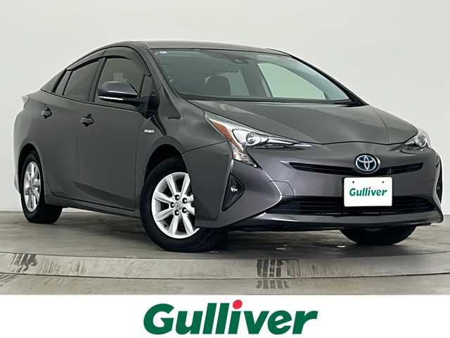 トヨタ プリウス S 宮城県 2016(平28)年 7.2万km グレーメタリック 4WD/寒冷地仕様/ワイパーデアイサー/純正ナビ/(AM/FM/SD/TV/BT/AUX/CD)/バックカメラ/ビルトインETC/ドライブレコーダー/レーダークルーズコントロール/プッシュスタート/スマートキー/スペアキー/オートライト/オートマチックハイビーム/LEDヘッドライト/フォグランプ/ドアバイザー/純正フロアマット/純正15インチアルミホイール/禁煙車