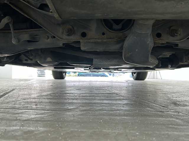 トヨタ プリウス S 宮城県 2016(平28)年 7.2万km グレーメタリック 4WD/寒冷地仕様/ワイパーデアイサー/純正ナビ/(AM/FM/SD/TV/BT/AUX/CD)/バックカメラ/ビルトインETC/ドライブレコーダー/レーダークルーズコントロール/プッシュスタート/スマートキー/スペアキー/オートライト/オートマチックハイビーム/LEDヘッドライト/フォグランプ/ドアバイザー/純正フロアマット/純正15インチアルミホイール/禁煙車