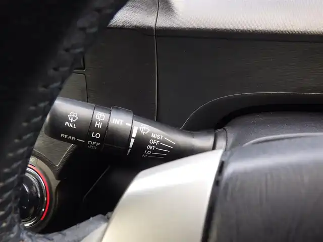 トヨタ アクア S 千葉県 2015(平27)年 3.8万km ライムホワイトパールクリスタルシャイン 純正SDナビ/地デジTV/【DVD/CD再生機能　Bluetooth接続】/バックカメラ/ドライブレコーダー（前後撮影）/革巻きステアリング/ETC/HIDヘッドライト/ウインカーミラー/スマートキー