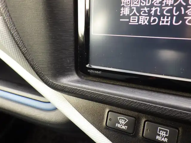 トヨタ アクア S 千葉県 2015(平27)年 3.8万km ライムホワイトパールクリスタルシャイン 純正SDナビ/地デジTV/【DVD/CD再生機能　Bluetooth接続】/バックカメラ/ドライブレコーダー（前後撮影）/革巻きステアリング/ETC/HIDヘッドライト/ウインカーミラー/スマートキー