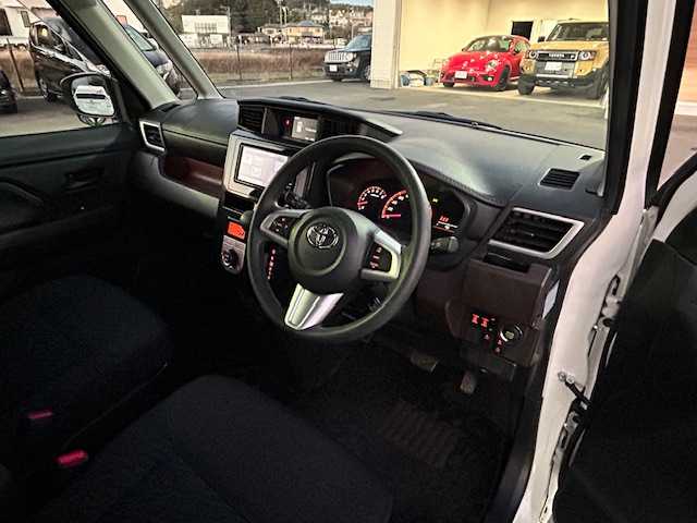 トヨタ ルーミー G S 静岡県 2018(平30)年 3万km パールホワイトⅢ 純正7インチメモリナビ/CD/BT/ワンセグTV/バックカメラ/両側パワースライドドア/コーナーセンサー/純正ドライブレコーダー/スマートキー/スペアキー１/プッシュスタート/ビルトインETC/電格ミラー/オートライト/ヘッドライトレベライザー/ステアリングスイッチ/フロアマット/保証書/取扱説明書