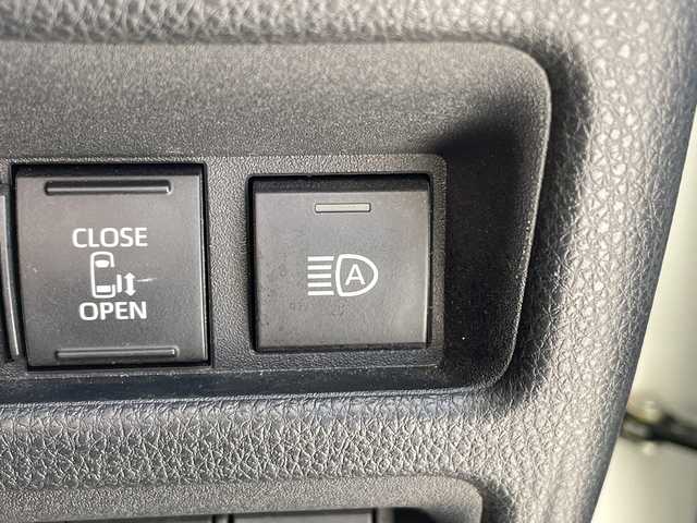 トヨタ シエンタ Z 愛知県 2023(令5)年 4.2万km ホワイトパールクリスタルシャイン トヨタセーフティセンス/純正10.5型DAナビ/フリップダウンモニター/全方位カメラ/両側パワースライドドア/レーダークルーズコントロール/シートヒーター/バックカメラ/コーナーセンサー/ブラインドスポットモニター/LEDヘッドライト/ステアリングヒーター/オートマチックハイビーム/ETC/衝突軽減システム/フルセグ/Bluetooth/ステアリングスイッチ/スマートキー/プッシュスタート