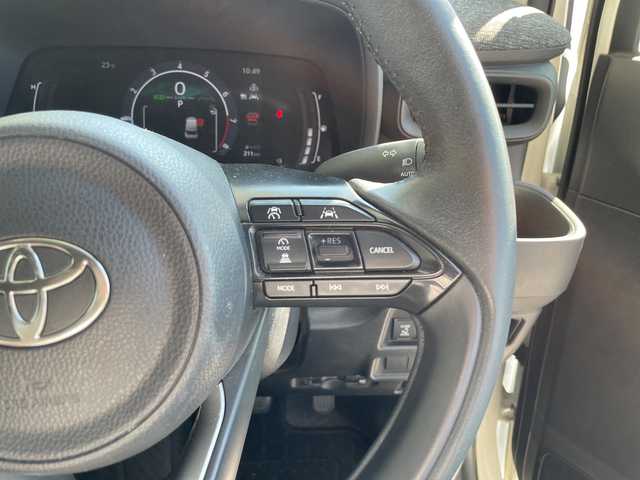 トヨタ シエンタ Z 愛知県 2023(令5)年 4.2万km ホワイトパールクリスタルシャイン トヨタセーフティセンス/純正10.5型DAナビ/フリップダウンモニター/全方位カメラ/両側パワースライドドア/レーダークルーズコントロール/シートヒーター/バックカメラ/コーナーセンサー/ブラインドスポットモニター/LEDヘッドライト/ステアリングヒーター/オートマチックハイビーム/ETC/衝突軽減システム/フルセグ/Bluetooth/ステアリングスイッチ/スマートキー/プッシュスタート