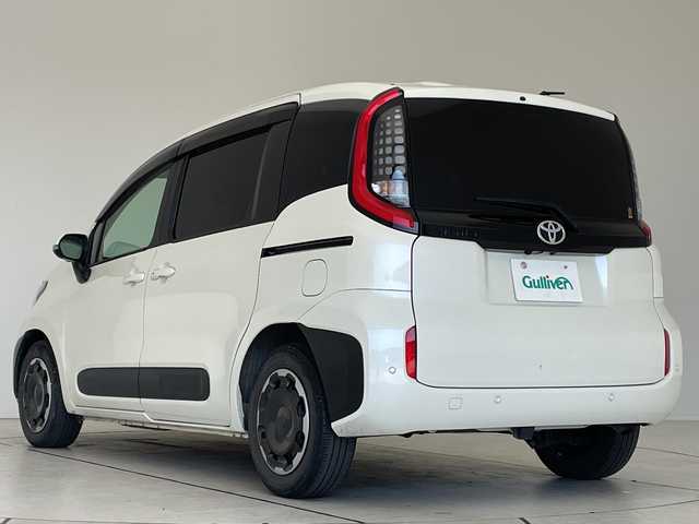 トヨタ シエンタ Z 愛知県 2023(令5)年 4.2万km ホワイトパールクリスタルシャイン トヨタセーフティセンス/純正10.5型DAナビ/フリップダウンモニター/全方位カメラ/両側パワースライドドア/レーダークルーズコントロール/シートヒーター/バックカメラ/コーナーセンサー/ブラインドスポットモニター/LEDヘッドライト/ステアリングヒーター/オートマチックハイビーム/ETC/衝突軽減システム/フルセグ/Bluetooth/ステアリングスイッチ/スマートキー/プッシュスタート