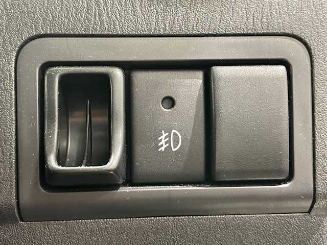 スズキ ジムニー ランドベンチャー 宮城県 2016(平28)年 3.6万km クールカーキPM 社外ナビ/・CD/AM/FM/TV/Bluetooth/・ETC/４WD/５MT/ステアリングスイッチ/電動格納ミラー/・フォグランプ/積込スタッドレスタイヤセット/純正フロアマット/合皮シート/・シートヒーター