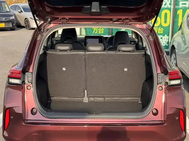 日産 オーラ G レザーエディション 奈良県 2023(令5)年 0.7万km バーガンディー 純正9インチナビ（MM220D-L）/（フルセグ/BT)/プロパイロット/アラウンドビューモニター/ブラインドスポットモニター/前後コーナーセンサー/衝突軽減システム/レーンキープアシスト/レザーシート/前席シートヒーター/ステアリングヒーター/デジタルインナーミラー/LEDヘッドライト/純正ドライブレコーダー/ETC/純正ホイールキャップ/保証書/取り扱い説明書/スペアキーX1